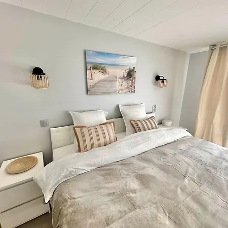 Superbe Duplex Face Avec Terrasse Sur La De Et 2 Places De Parking アパート