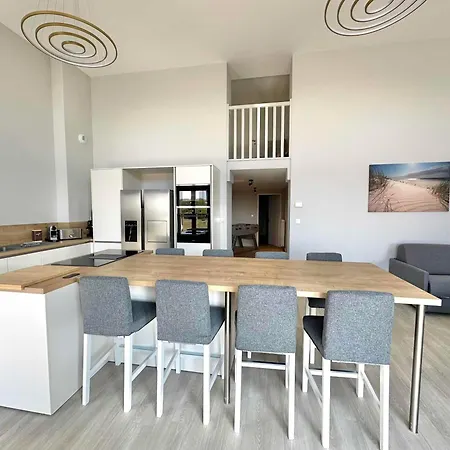 Superbe Duplex Face Avec Terrasse Sur La De Et 2 Places De Parking Apartamento